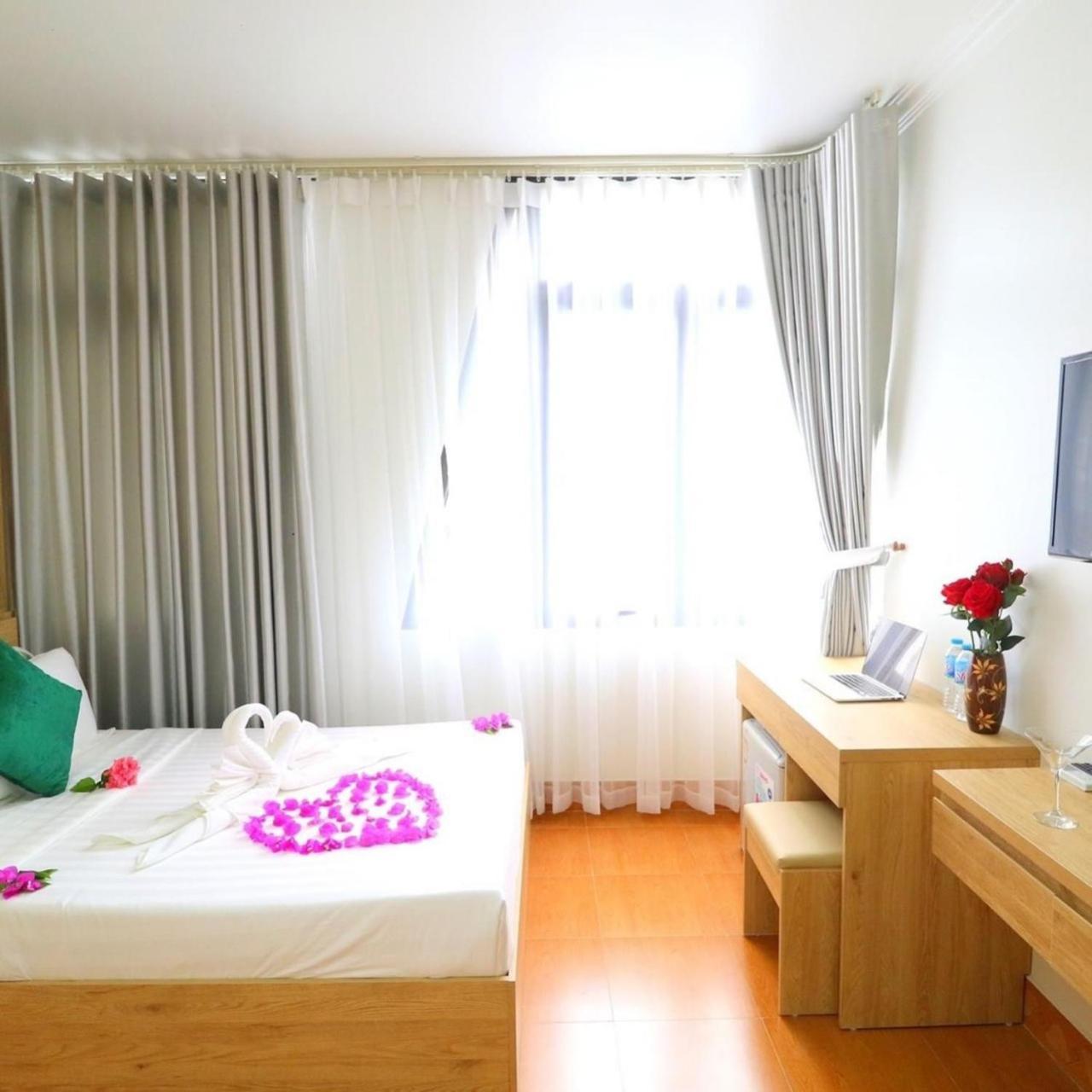 Cat Ba Madame Duyen Hotel Chan Chau 外观 照片