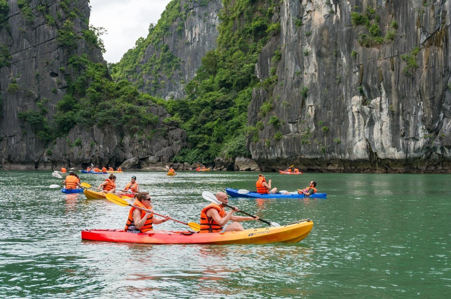 Cat Ba Madame Duyen Hotel Chan Chau 外观 照片